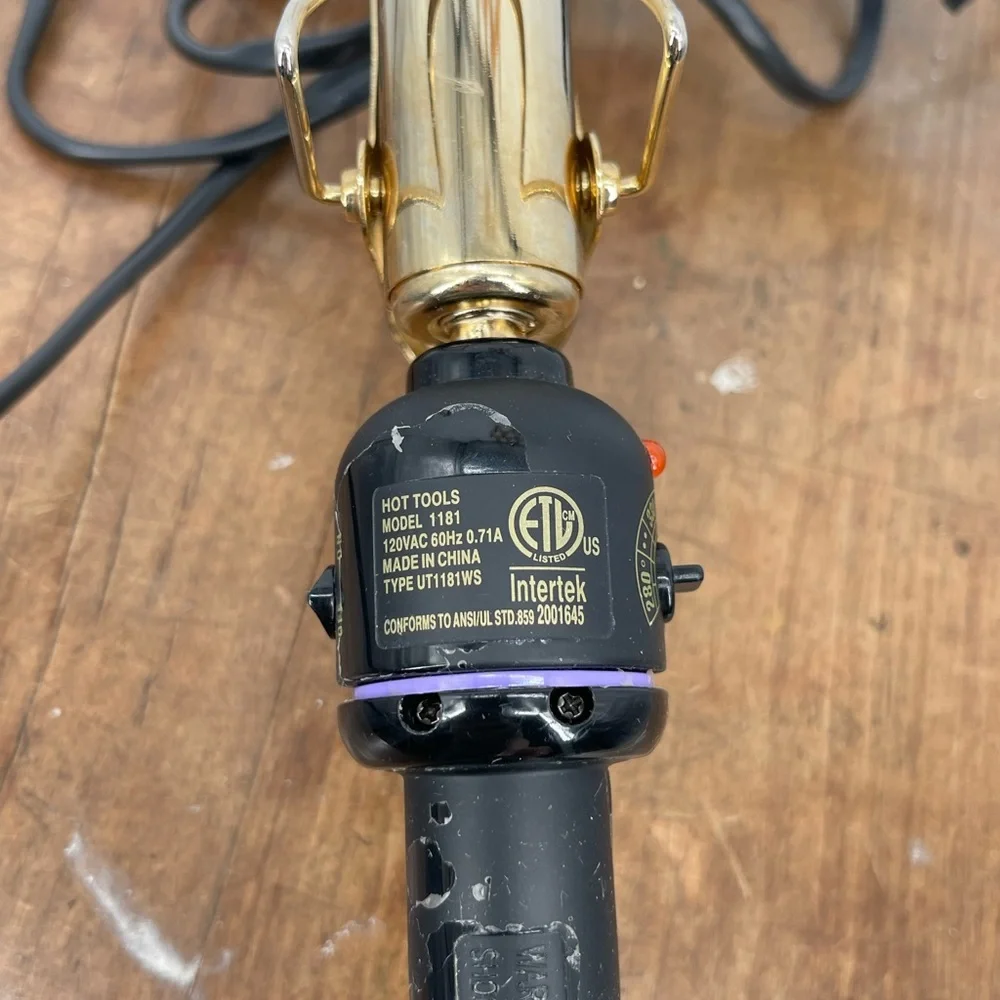 Hot Tools Professional Black and Gold Curling Iron - Picture 5 of 6